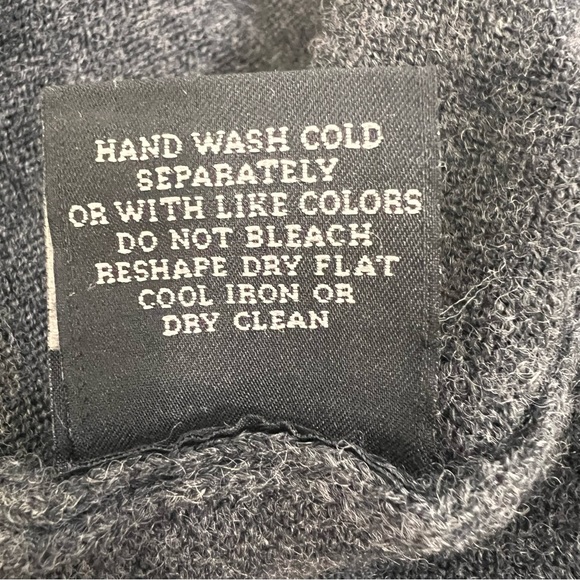 Mario Gilberti Men’s 100% Merino Wool V-Neck Sweater in Gray, Long sleeve, L - Picture 7 of 9